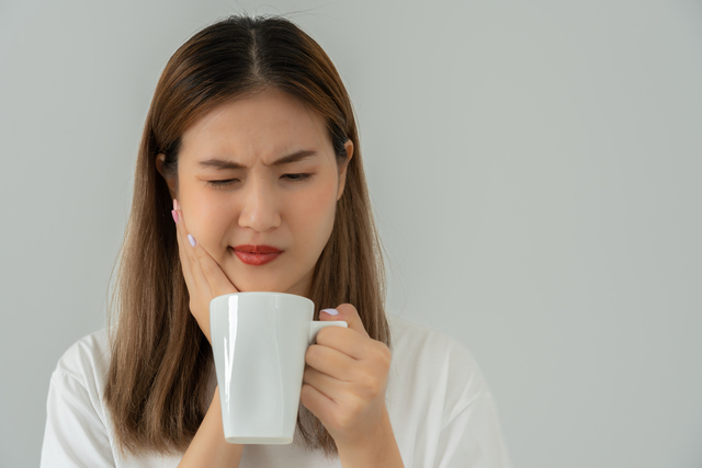 Can I Drink Coffee After A Tooth Extraction? Exploring the Aftercare